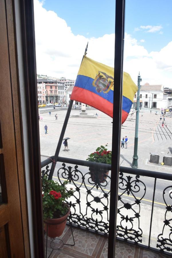 Hotel Casa Montero Quito Extérieur photo